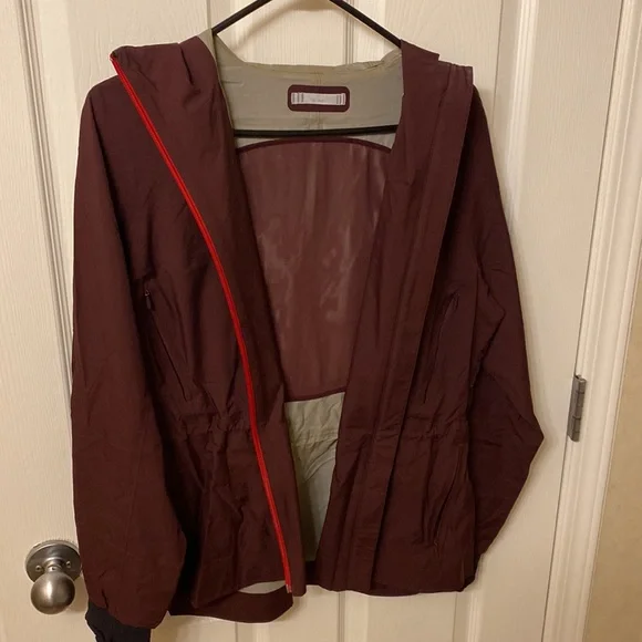 Lululemon Shell Jacket size 8 - Picture 8 of 8
